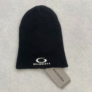 Balenciaga Classic Logo Knit Hat